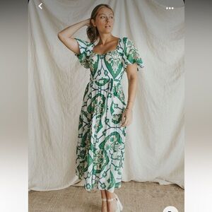 SOLD Flying Tomato Shop Henly M smocked green Enya damask